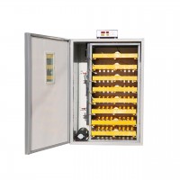 Incubator de oua Des Champs DZO-500