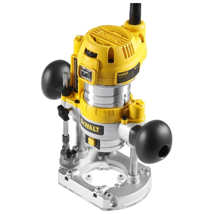 Maşina de frezat DeWalt D26204K