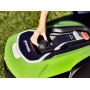 Maşina-robotul de tuns iarba Greenworks GRL115